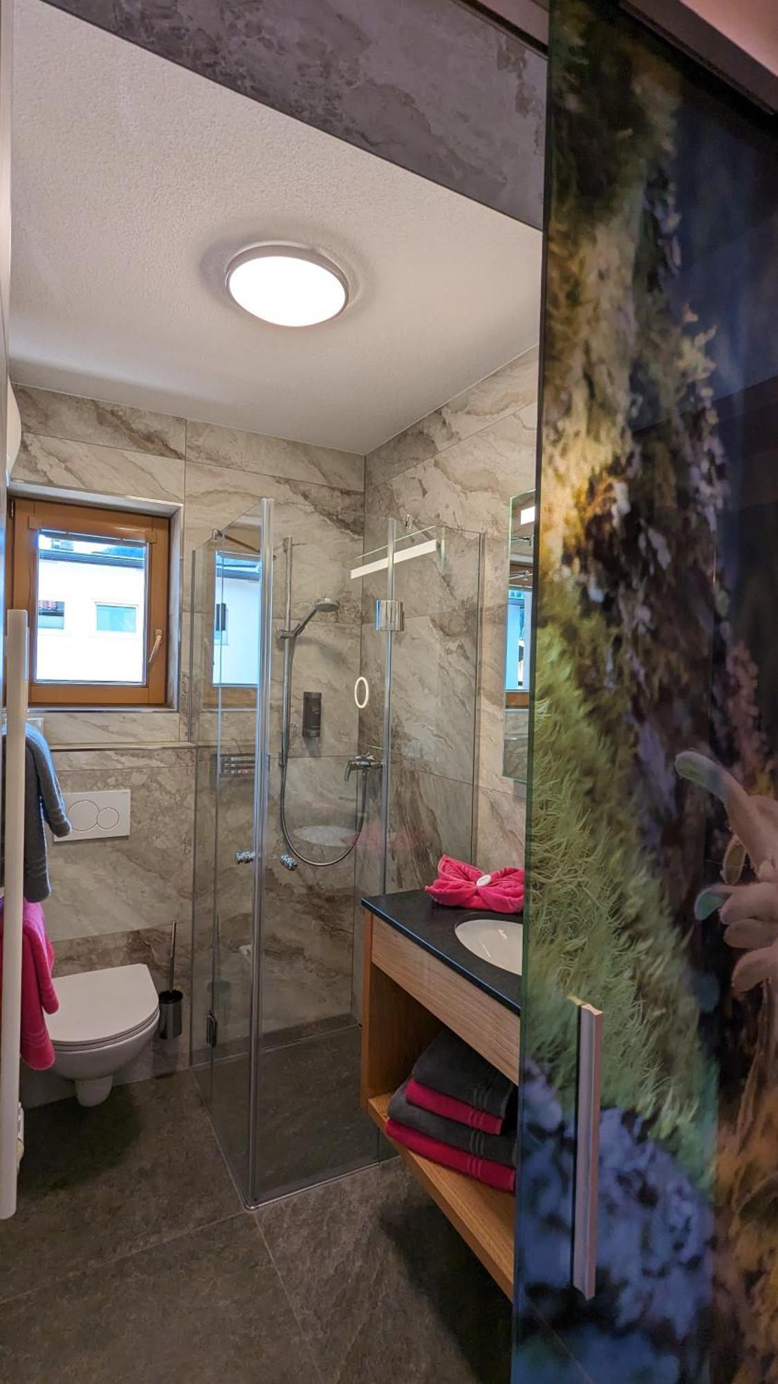 Landhaus Lexner ทักซ์ ภายนอก รูปภาพ