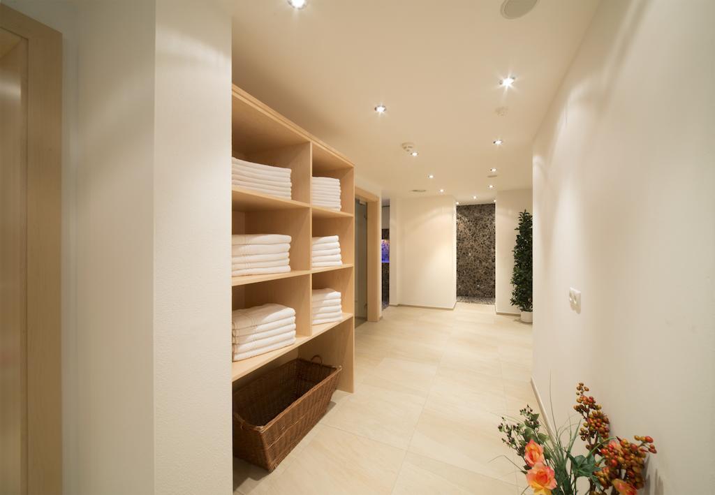 Landhaus Lexner ทักซ์ ภายนอก รูปภาพ