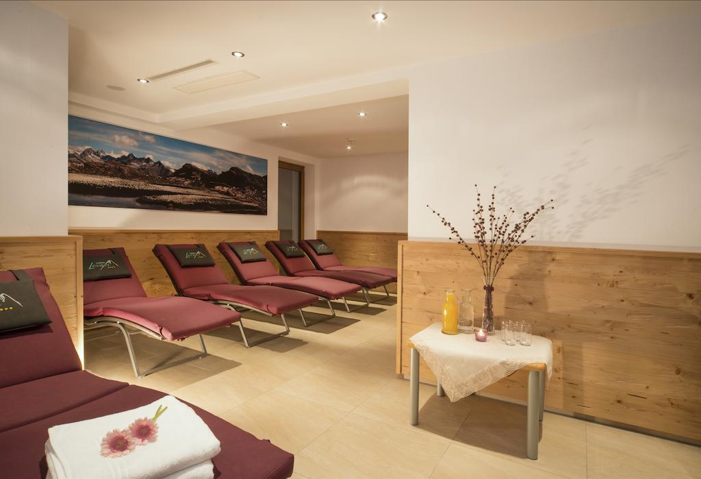 Landhaus Lexner ทักซ์ ภายนอก รูปภาพ